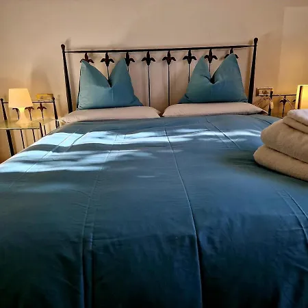 Semesterbostad Casa Melina 2 *